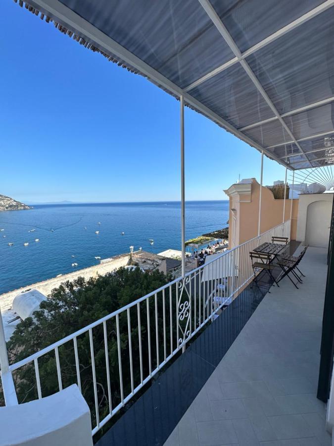 Queen View Apartment - No Kitchen Positano Exteriör bild